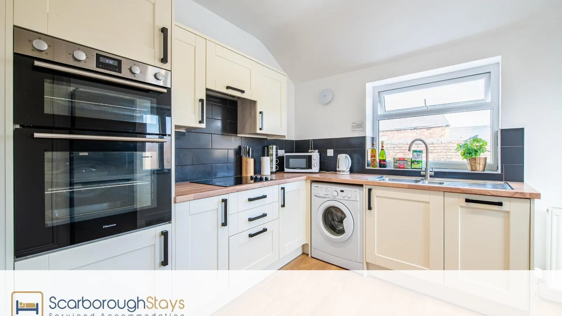 Scarborough Stays - Hampton Apartments 영국